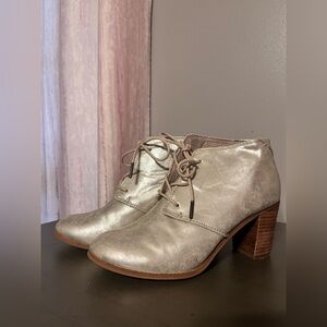 Women's Silver Ankle Boots